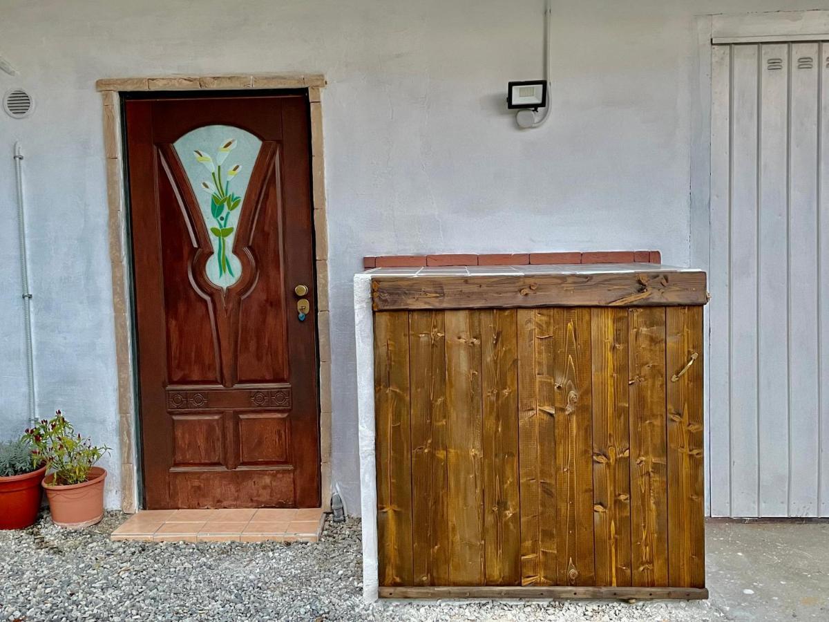 Appartamento Monolocale Deluxe a 2,7 km dal mare per 2 persone Siderno Esterno foto