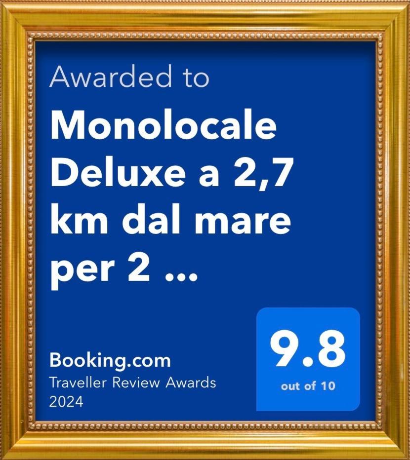 Appartamento Monolocale Deluxe a 2,7 km dal mare per 2 persone Siderno Esterno foto